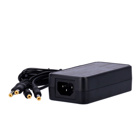 12V 5A stroom adapter met 4 uitgangen.